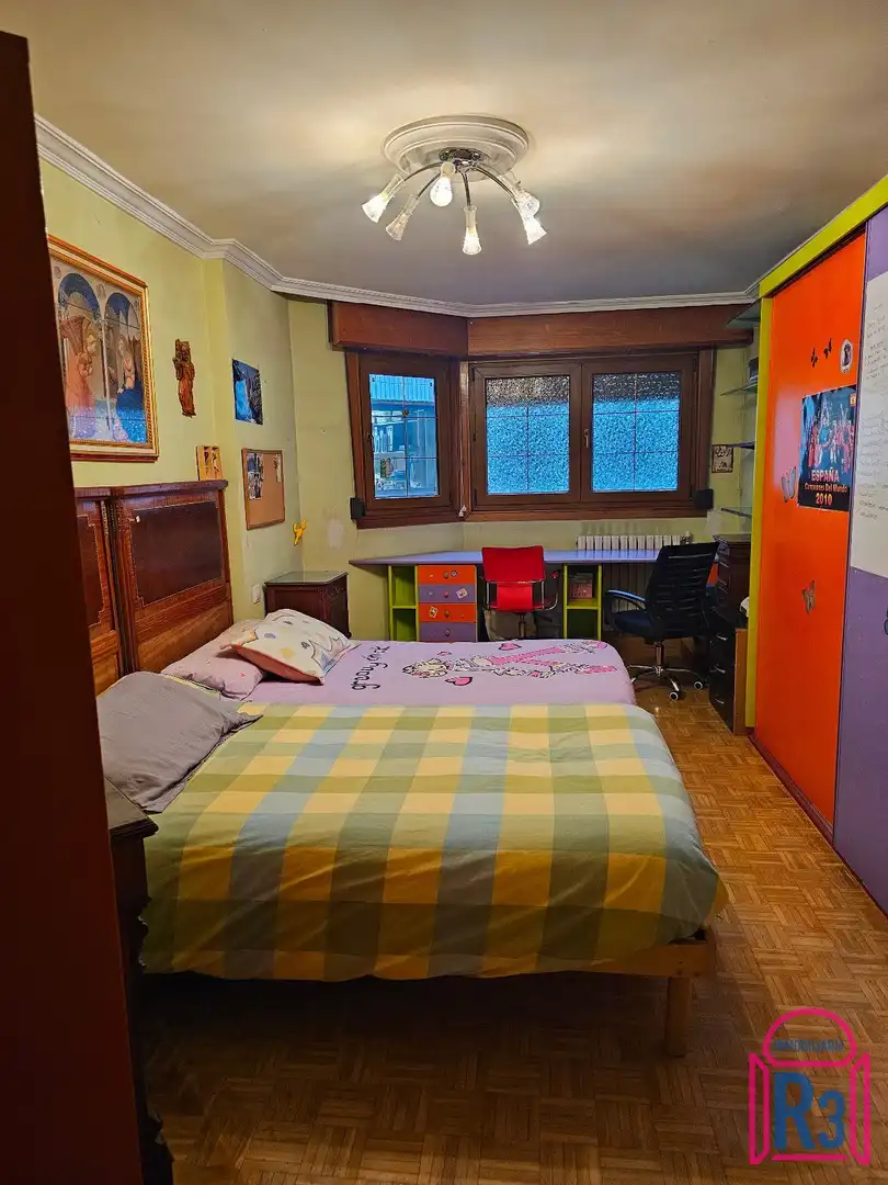 Schlafzimmer von Wohnung zum Verkauf in León Capital  mit Heizung, Terrasse und Abstellraum