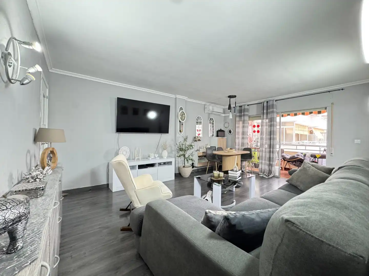 Appartamento con terrazza in vendita a Centre, imagen 2