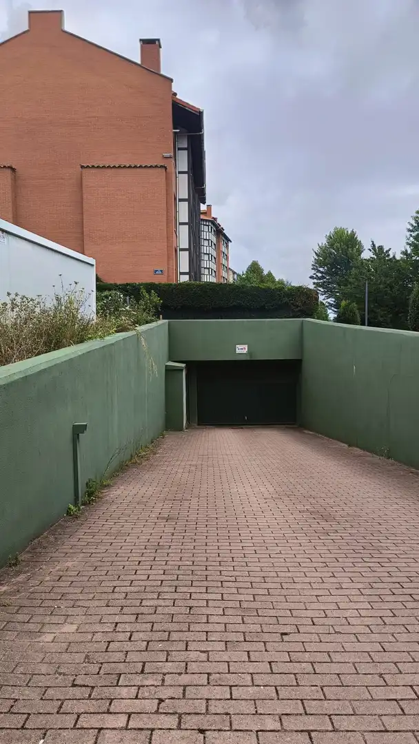 Parking de Trastero en venta en El Astillero  