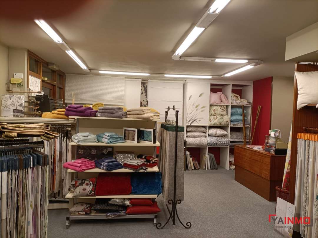 Premises to rent in Vitoria - Gasteiz