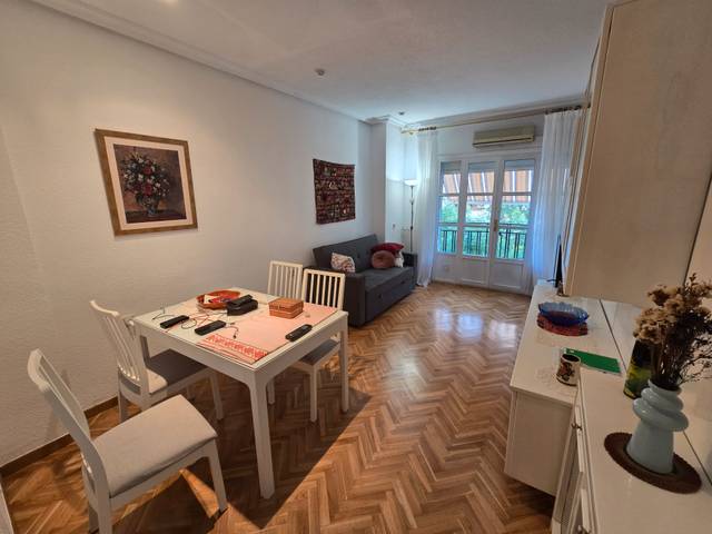 Piso en Venta en Calle de Gutenberg en Pacífico