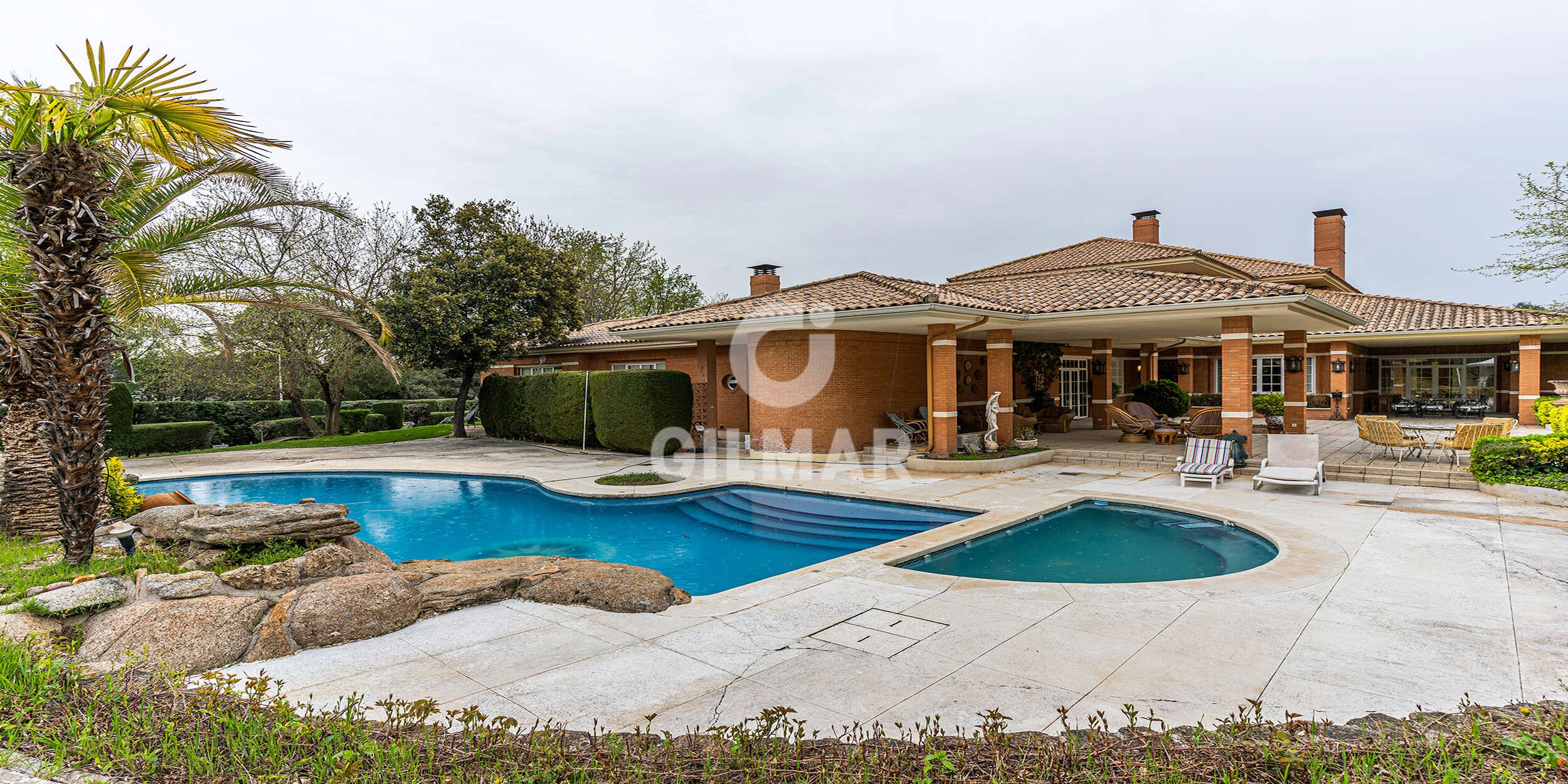 Garden of House or chalet for sale in Villanueva de la Cañada  with Heating, Private garden and Swimming Pool