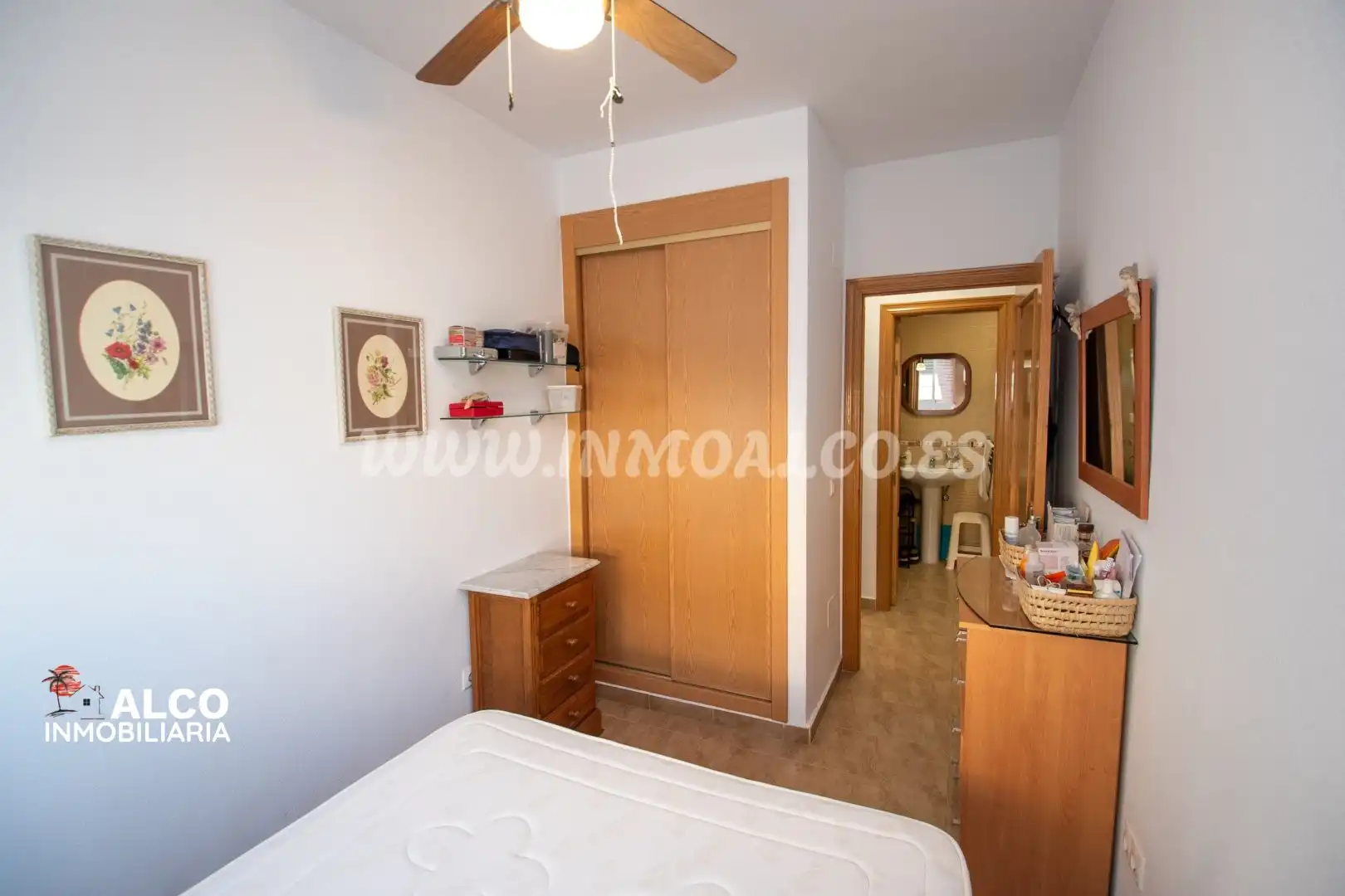 Habitación de Dúplex en venta en Torrox con Aire acondicionado, Terraza y Trastero