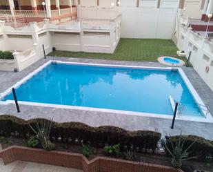 Swimming pool of Apartment to rent in  Jaén Capital  with Air Conditioner, Heating and Furnished