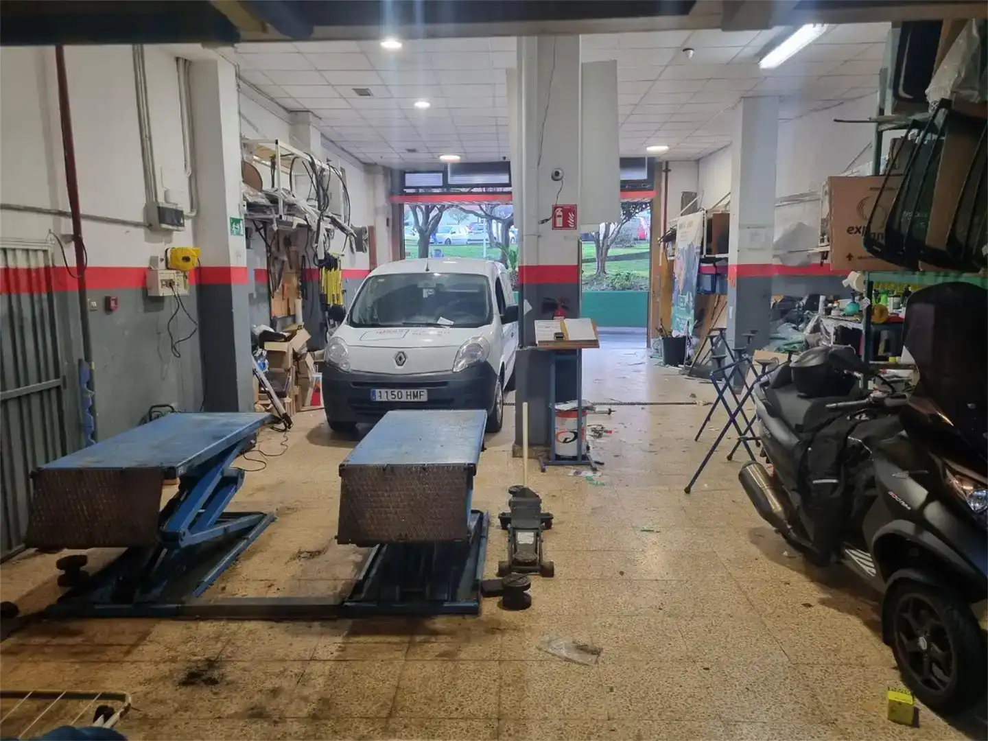 Aparcament de Nau industrial en venda en Centro