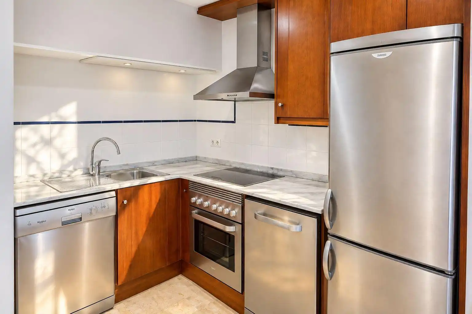 Cocina de Apartamento en venta en Torrevieja con Terraza
