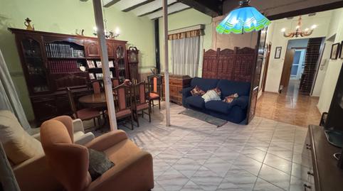 Foto 2 de Casa adosada en venda a Calle Baja, El Rabal, Villena