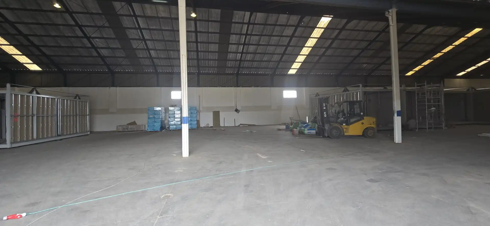 Nave industrial en alquiler en Avenida Lebrija, imagen 3
