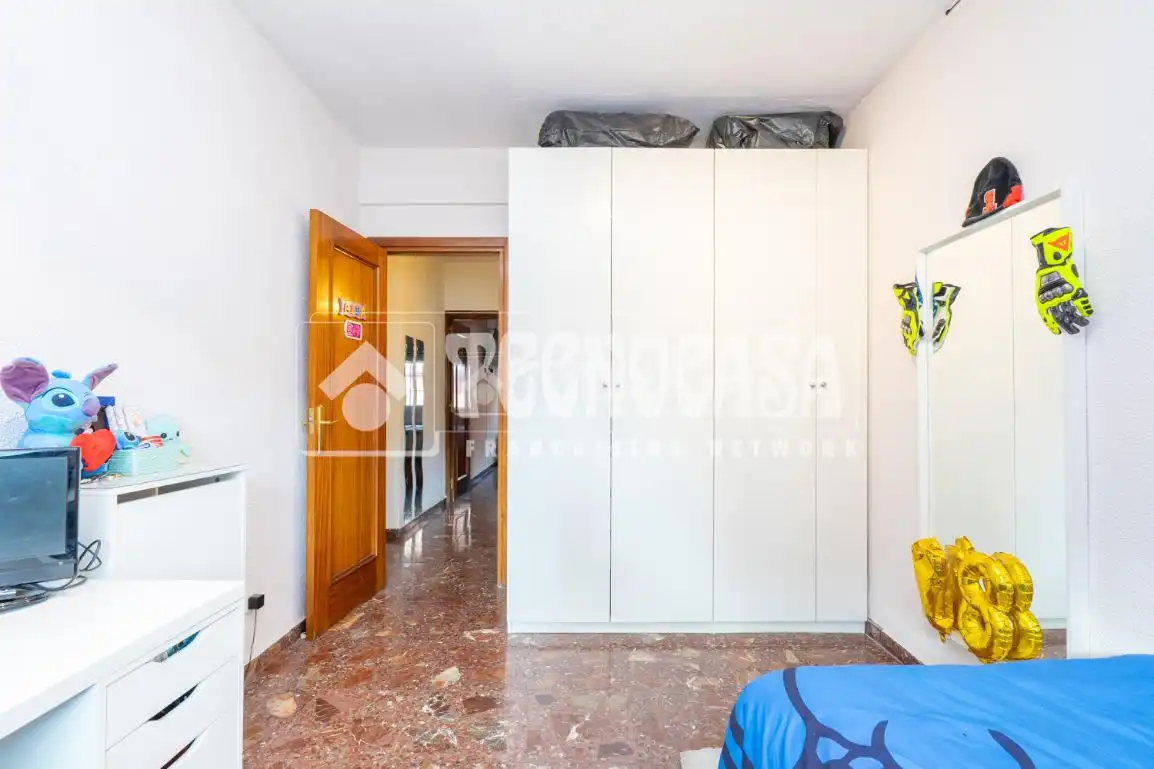 Casa adosada en venta en Colmenar Viejo con Calefacción, Terraza y Balcón