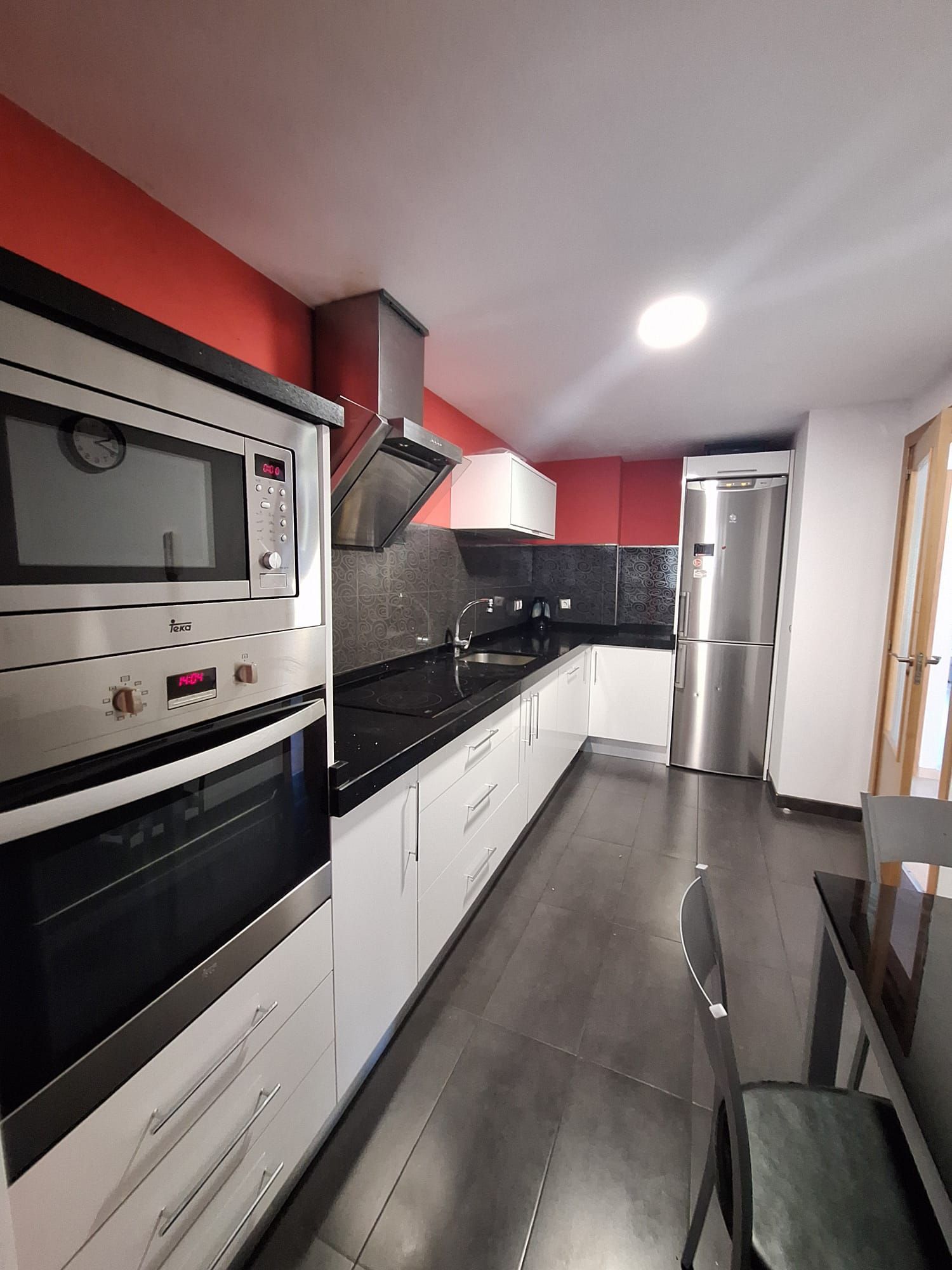 Kitchen of Flat to rent in La Línea de la Concepción  with Terrace, Furnished and Community pool
