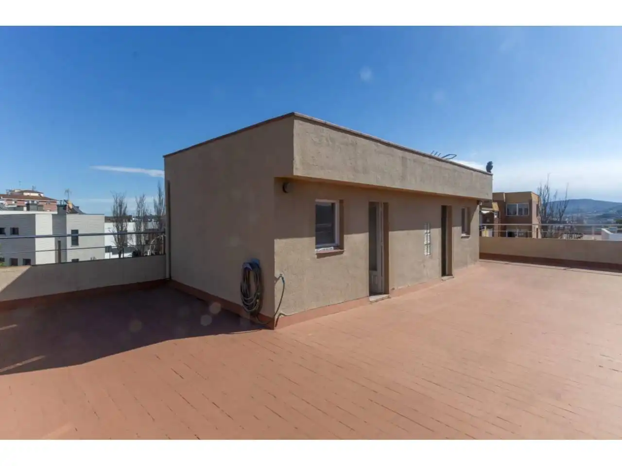 Vista exterior de Pis en venda en Parets del Vallès amb Aire condicionat, Calefacció i Terrassa