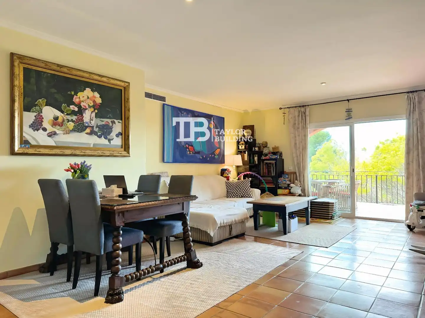 Living room of Flat for sale in Calvià  with Air Conditioner, Heating and Terrace