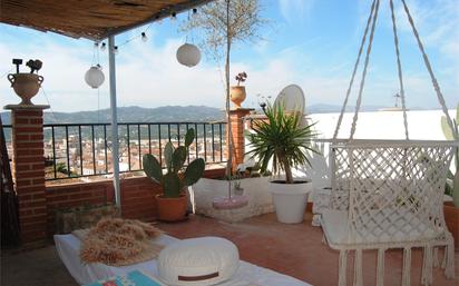 Terrasse von Einfamilien-Reihenhaus zum verkauf in Vélez-Málaga mit Terrasse und Balkon