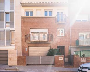 Exterior view of Single-family semi-detached for sale in Granollers  with Heating, Private garden and Terrace