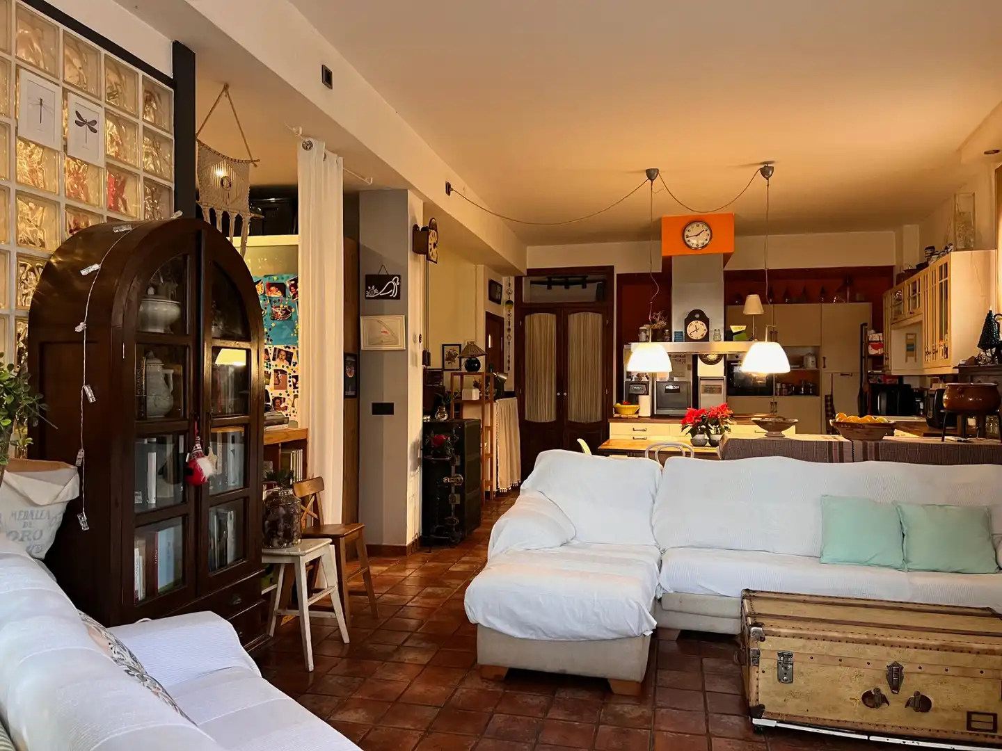 Wohnzimmer von Erdgeschoss zum Verkauf in Vilassar de Dalt mit Klimaanlage, Terrasse und Ofen