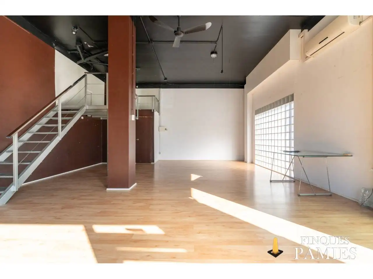 Local en venta en Les Borges del Camp con Aire acondicionado y Alarma