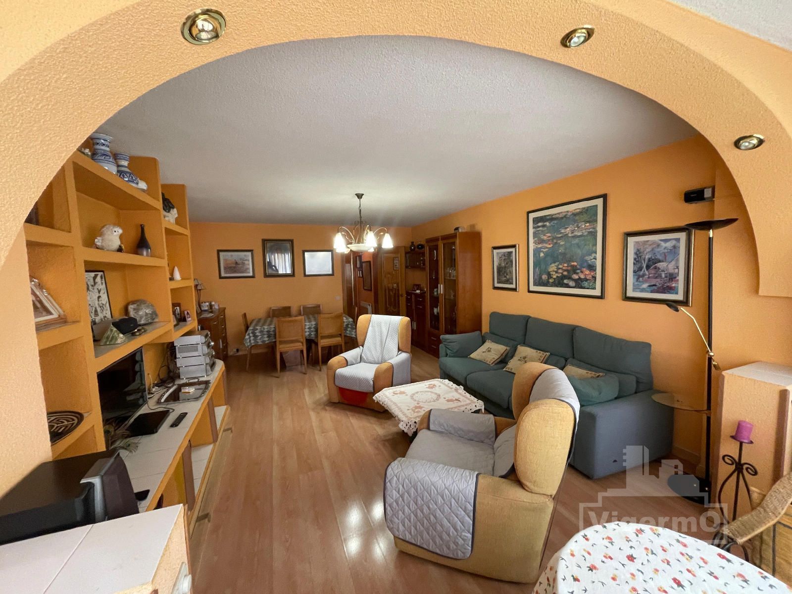 Sala d'estar de Pis en venda en Torrejón de Ardoz amb Calefacció, Piscina i Piscina comunitària