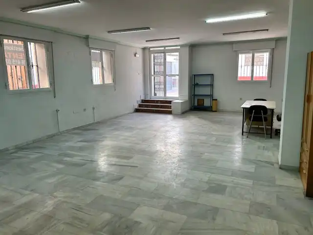 Commercial properties for sale in Almodóvar del Campo  with Air Conditioner