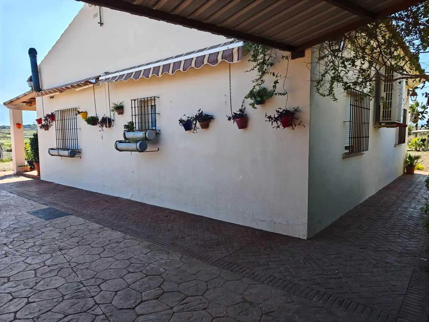 Vista exterior de Finca rústica en venta en Cártama con Aire acondicionado, Calefacción y Jardín privado