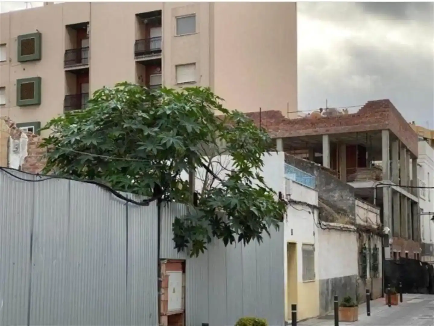 Vista exterior de Terreno en venta en Algeciras