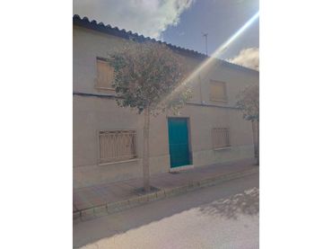 Casa en venda a Calle constitucion