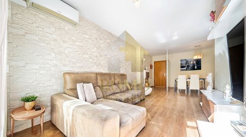 Foto 4 de Piso en venta en Carrer de Jacint Verdaguer, La Llagosta, Barcelona