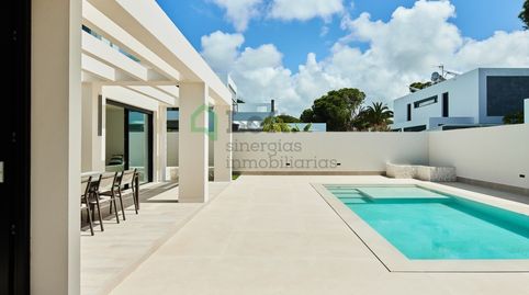 Foto 3 de Casa o chalet en venta en La Barrosa, Chiclana de la Frontera