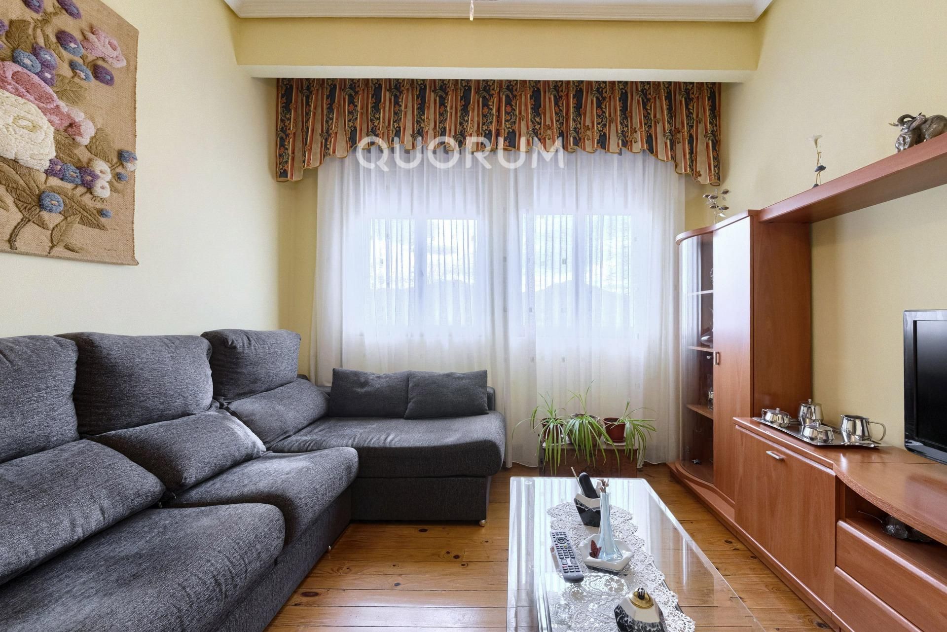 Living room of Flat for sale in Basauri 
