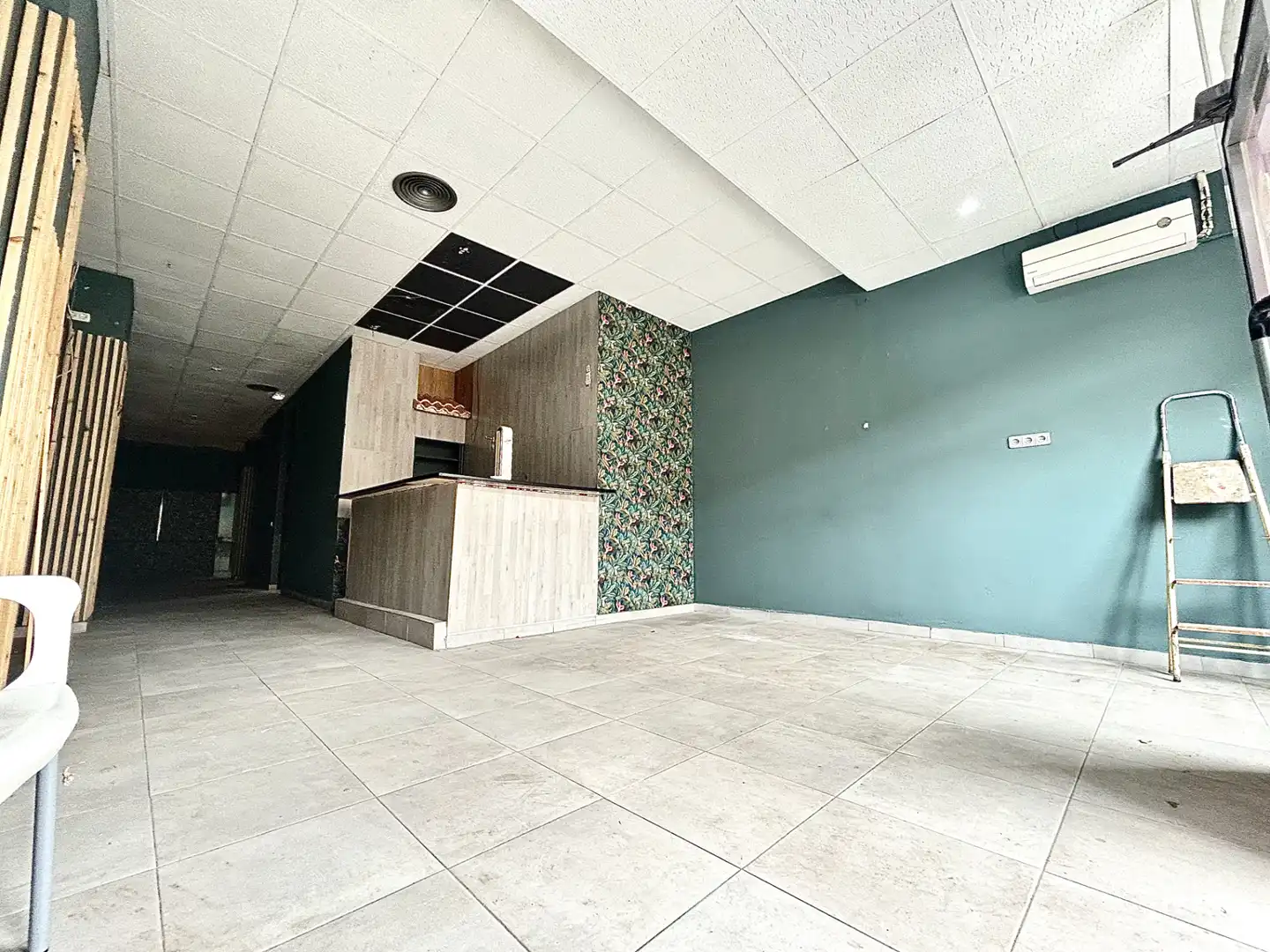 Local en venta en Valencia con Aire acondicionado
