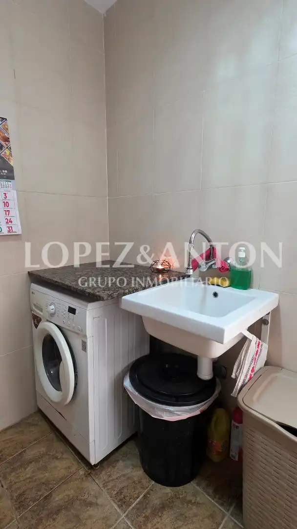 Kitchen of Detached homes for sale in La Pobla de Vallbona  with Air Conditioner, Terrace and Swimming Pool