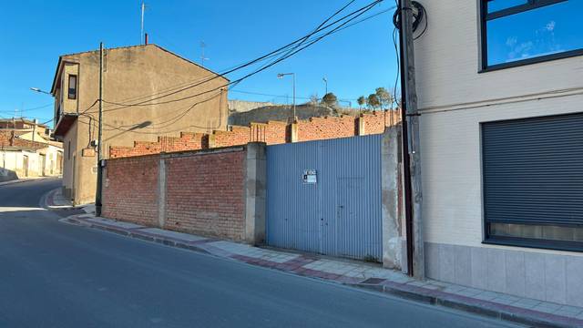 Terreno residencial en Venta en Calle Hernán Cortés, 49 en Tauste
