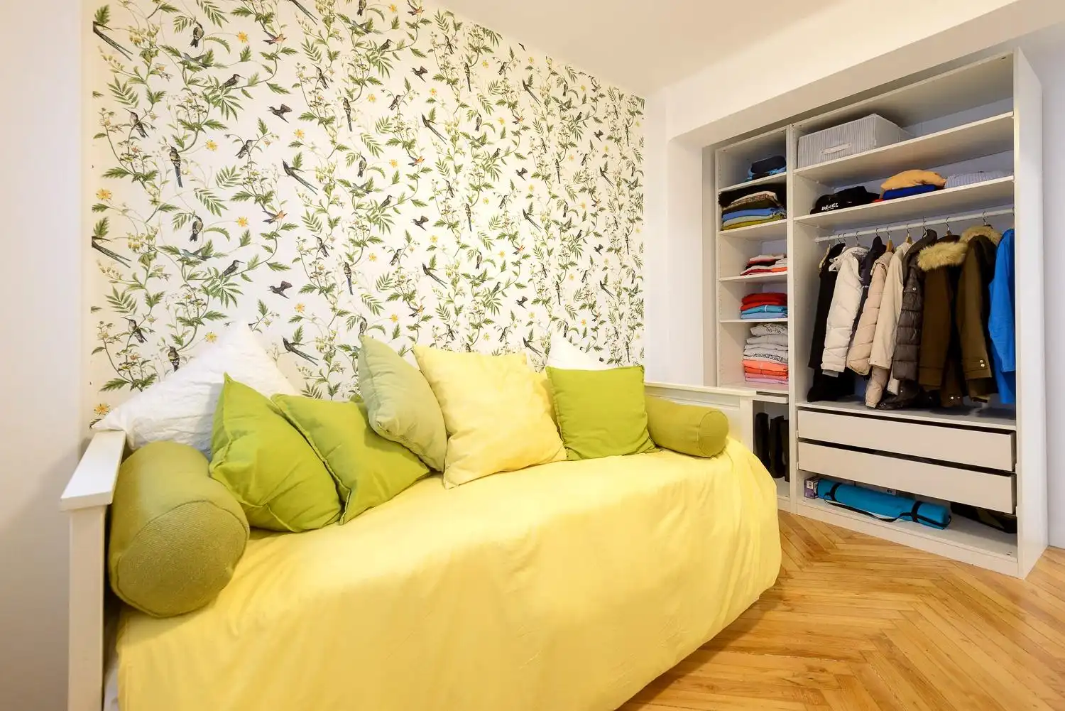 Habitación de Piso en venta en Oviedo  con Calefacción y Parquet
