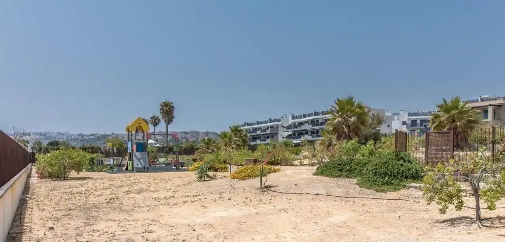 Appartement compact avec piscine à vendre à Los Arenales del Sol, imagen 12