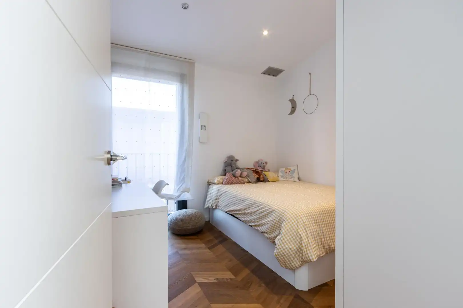Bedroom of Flat for sale in Sant Llorenç Savall  with Heating, Private garden and Parquet flooring