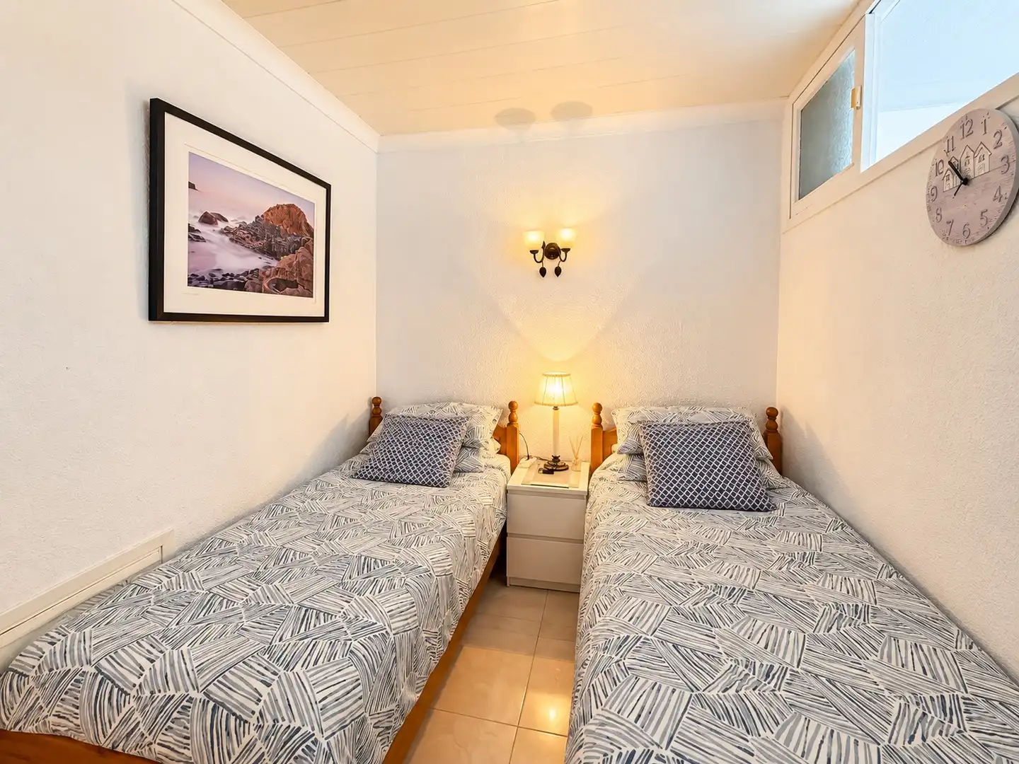 Dormitori de Apartament en venda en El Pinillo 