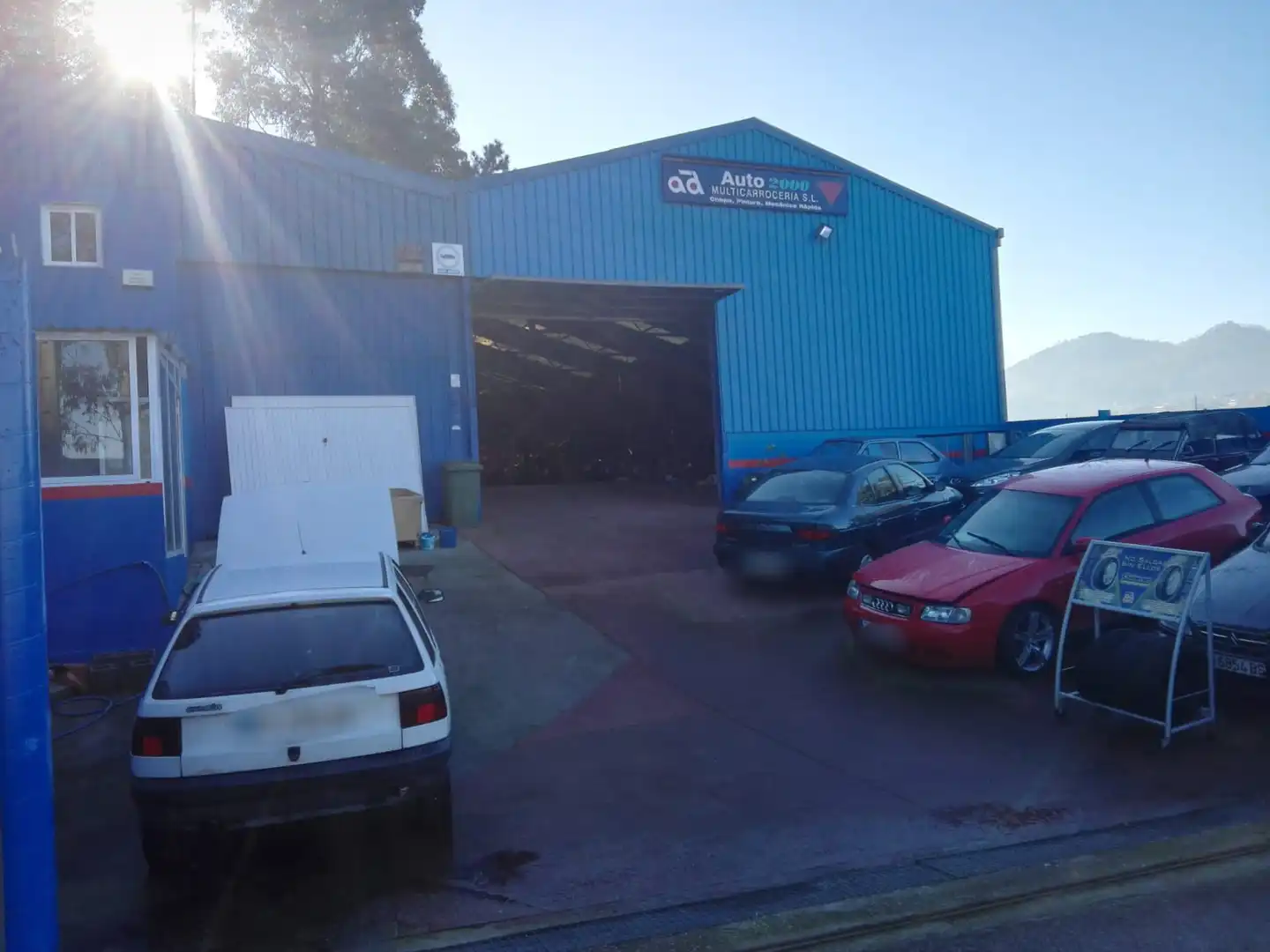 Aparcament de Nau industrial en venda en Vigo 