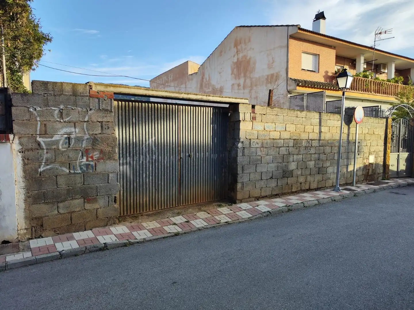 Terreno residencial en venta en LAS FLORES 5