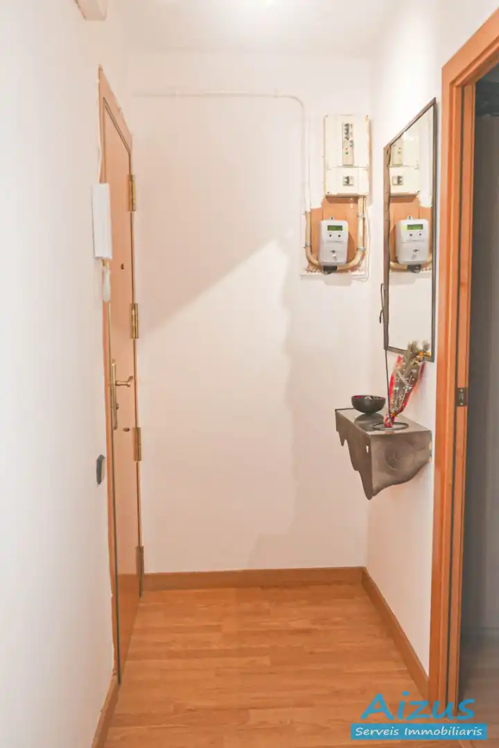 Flat for sale in Ripollet  with Air Conditioner, Heating and Oven