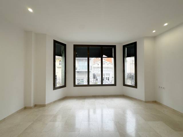 Oficina en Alquiler en Carrer Anselm Clavé, 20 en Centre