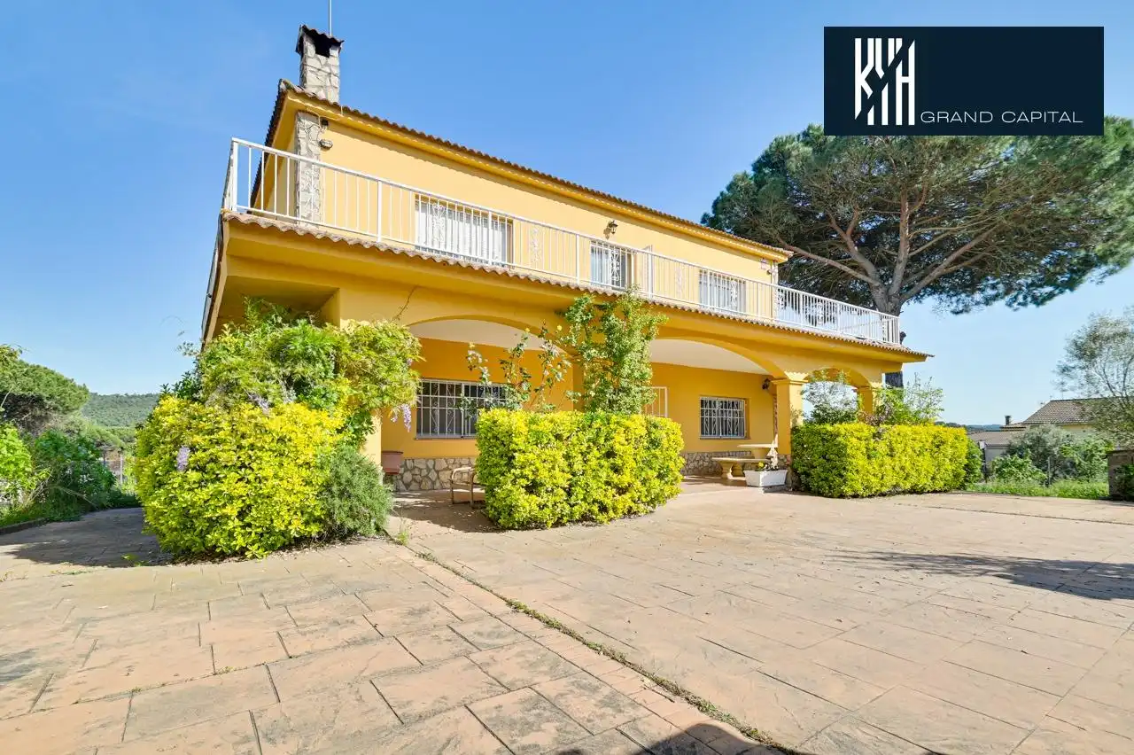 Maison avec terrasse à vendre à Carrer Carrer Lluna