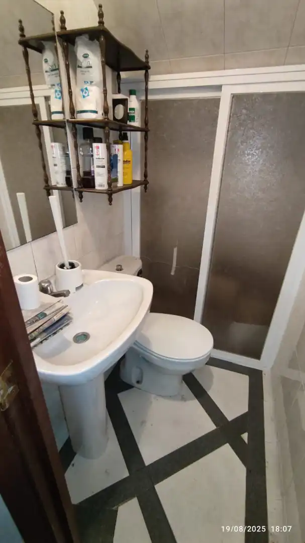 Baño de Local en venta en Culleredo con Amueblado
