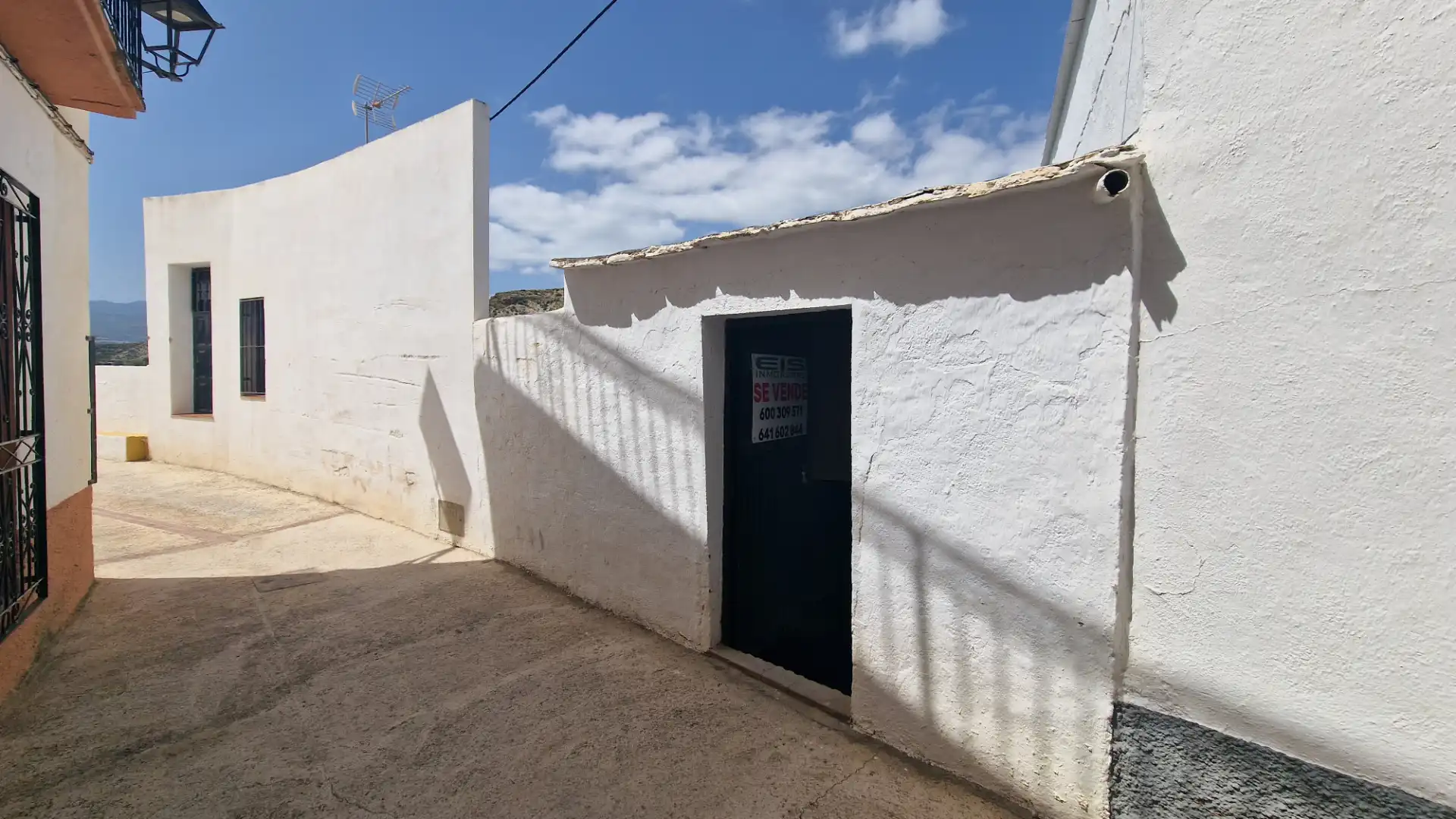 Vista exterior de Casa o xalet en venda en Rágol