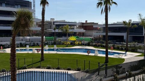 Foto 3 de Piso de alquiler en Zona Carrefour - Urbanizaciones, Torrevieja