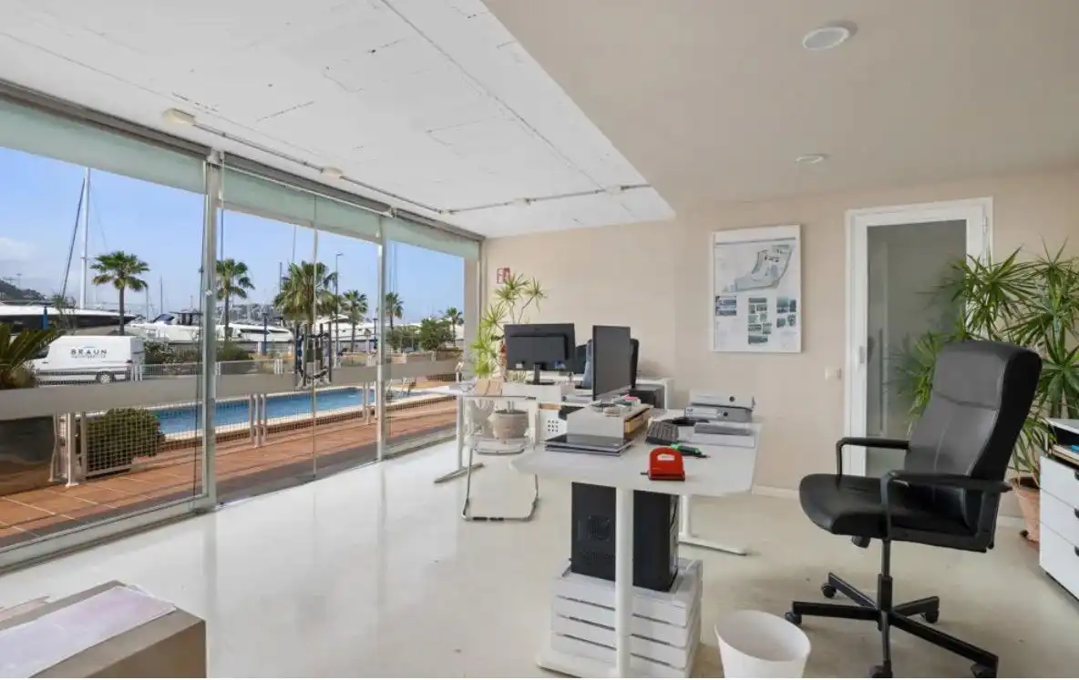 Commercial properties for rent in Andratx