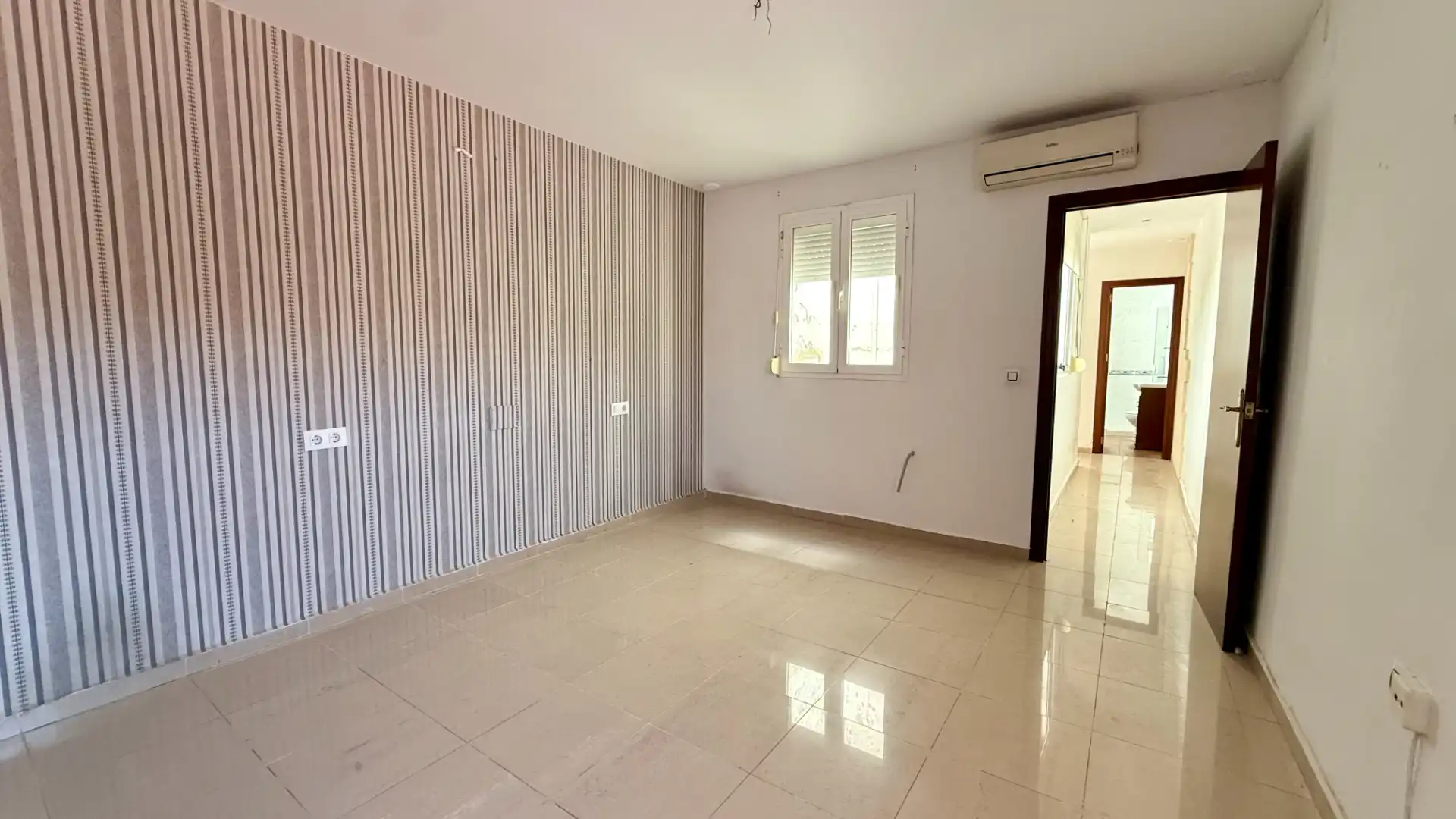 Habitación de Piso en venta en Cádiz con Aire acondicionado
