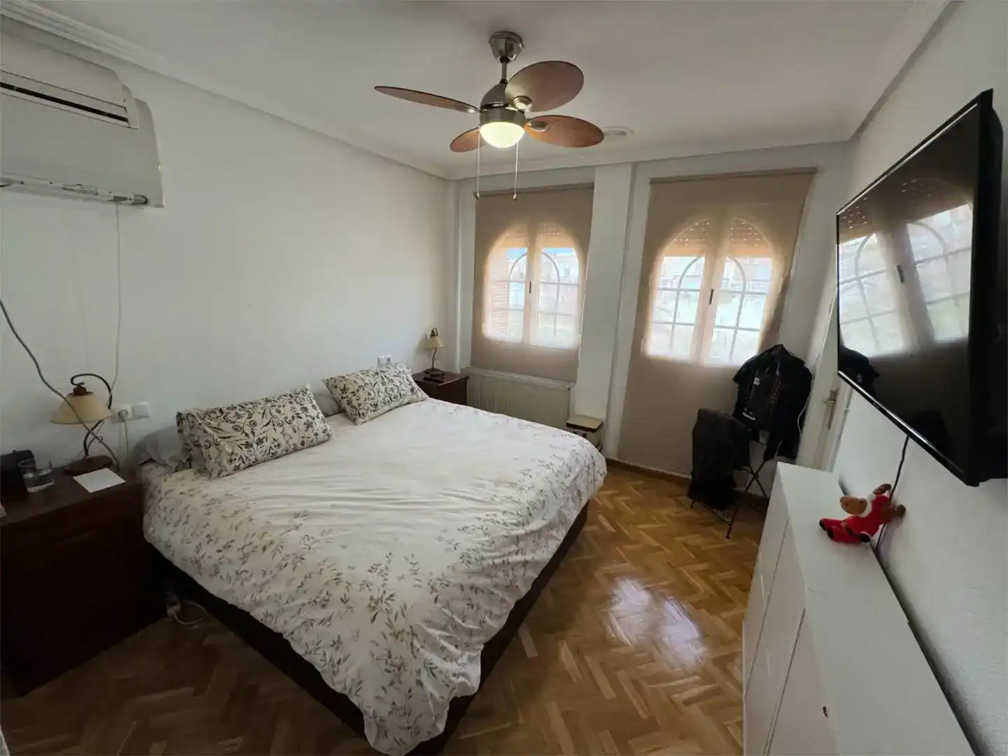Habitación de Casa o chalet en venta en Bargas con Aire acondicionado, Trastero y Piscina