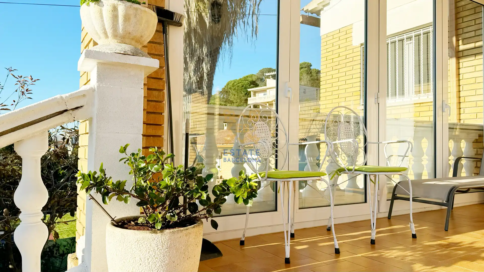 Terrasse von Haus oder Chalet zum Verkauf in Lloret de Mar mit Klimaanlage, Heizung und Schwimmbad