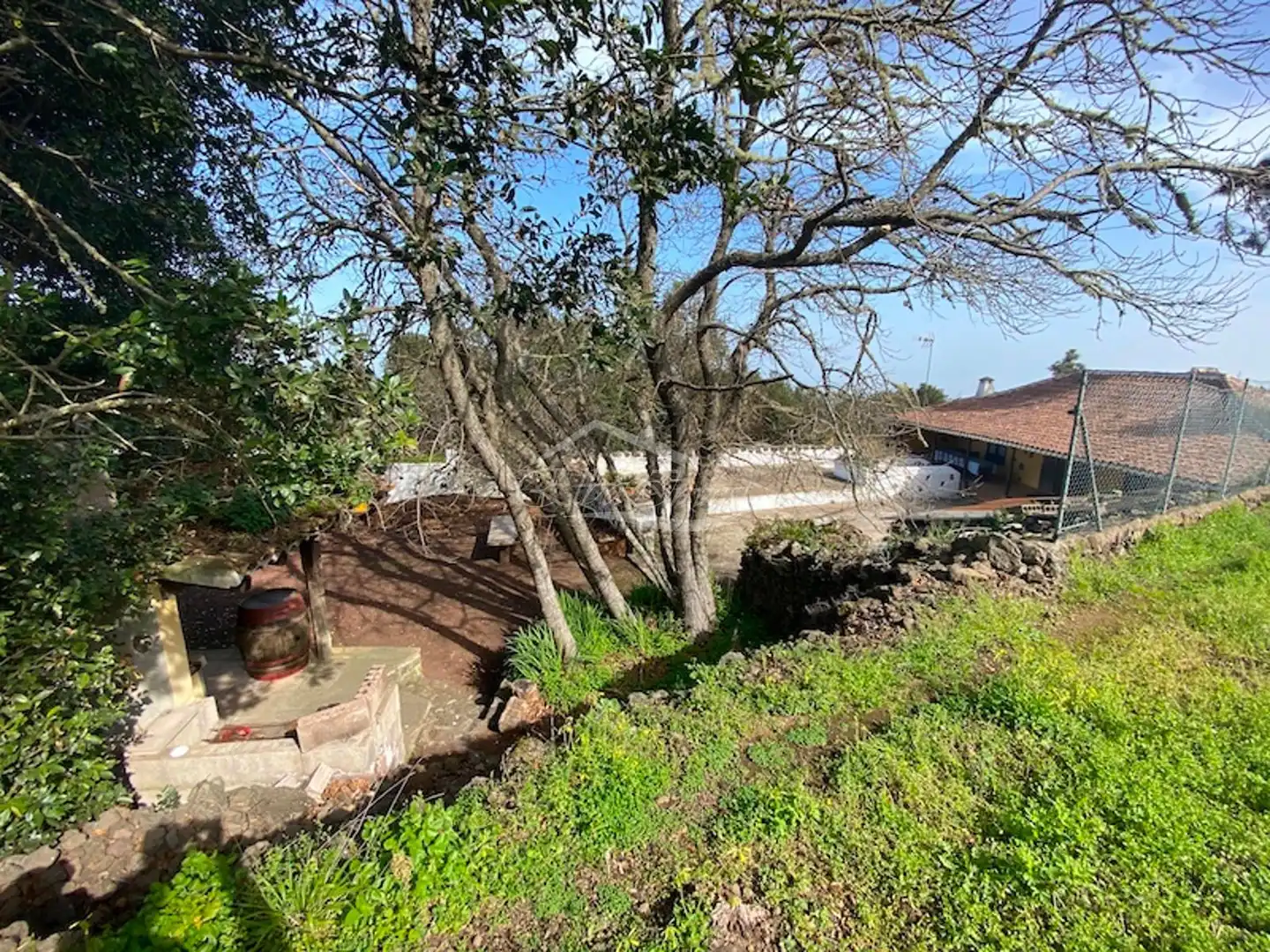 Vista exterior de Casa o xalet en venda en El Tanque amb Jardí privat, Terrassa i Traster