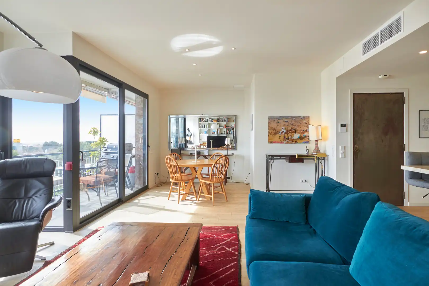 Wohnzimmer von Wohnung zum Verkauf in Barcelona mit Klimaanlage, Heizung und Parkett