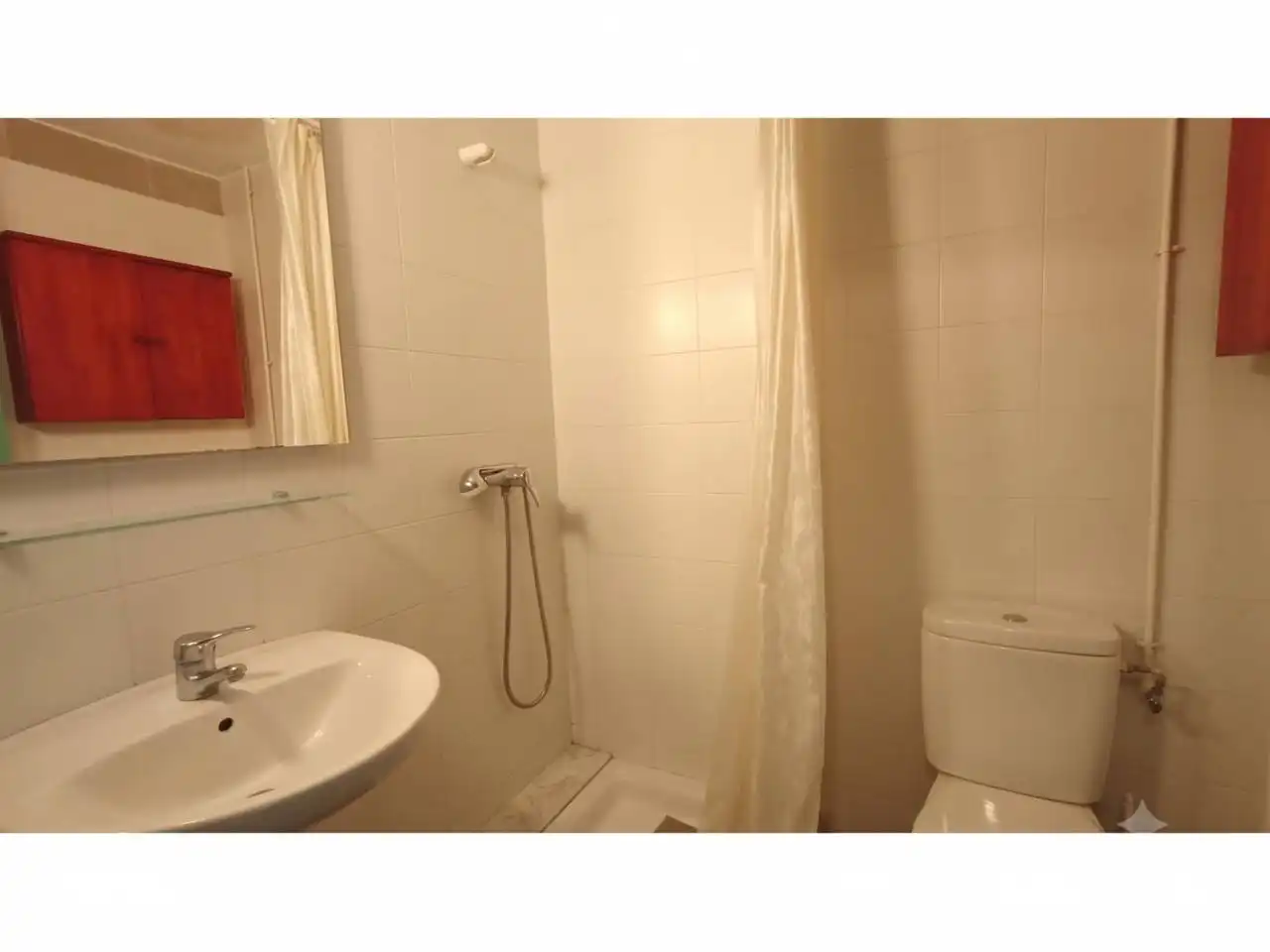 Bathroom of Apartments for sale in Saldes  with Heating